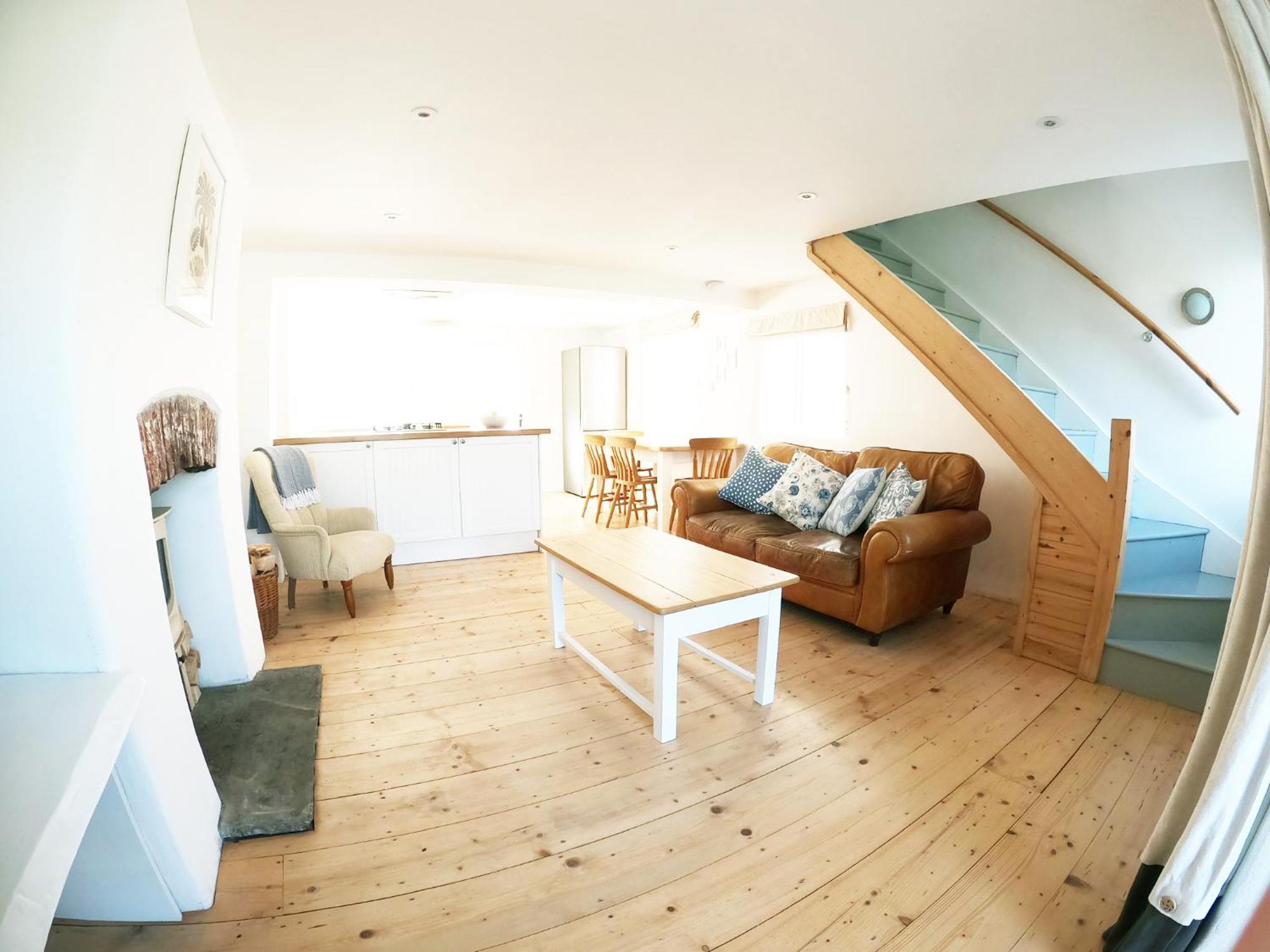 Cosy Beachside Cottage Bigbury Exterior photo